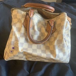 Louis Vuitton speedy 25
